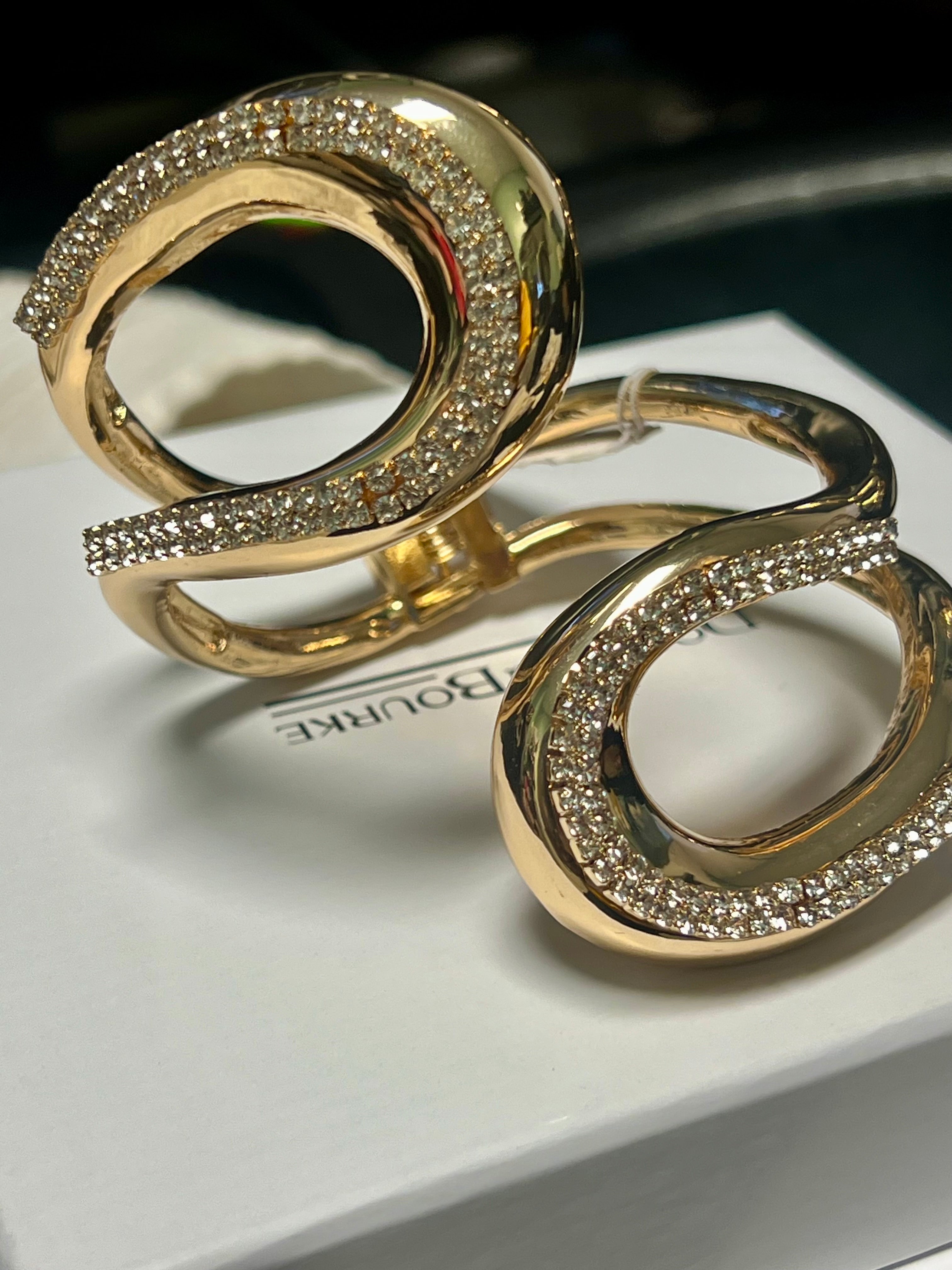 Gold Twisted Bracelet with Rhinestones